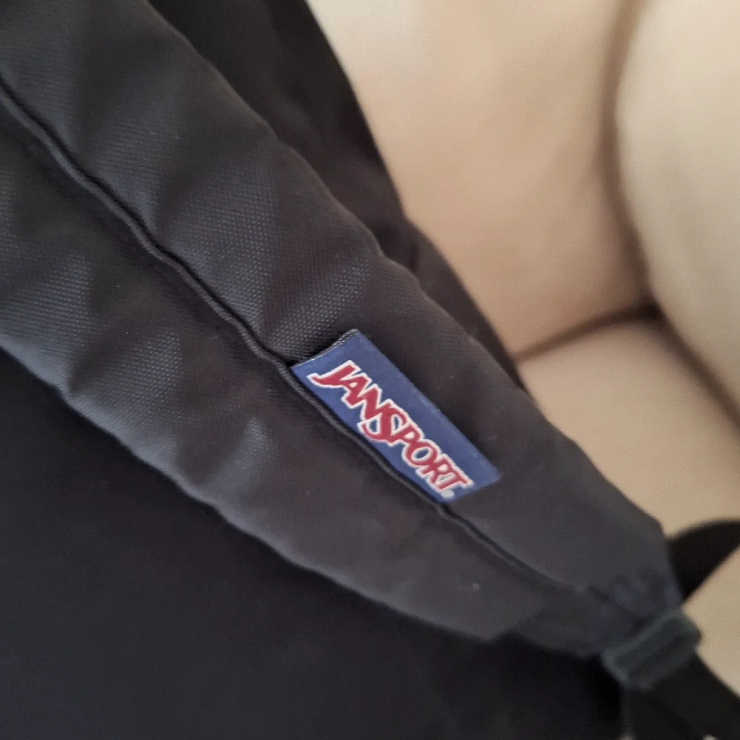 JanSport Black Backpack image indicator(5)