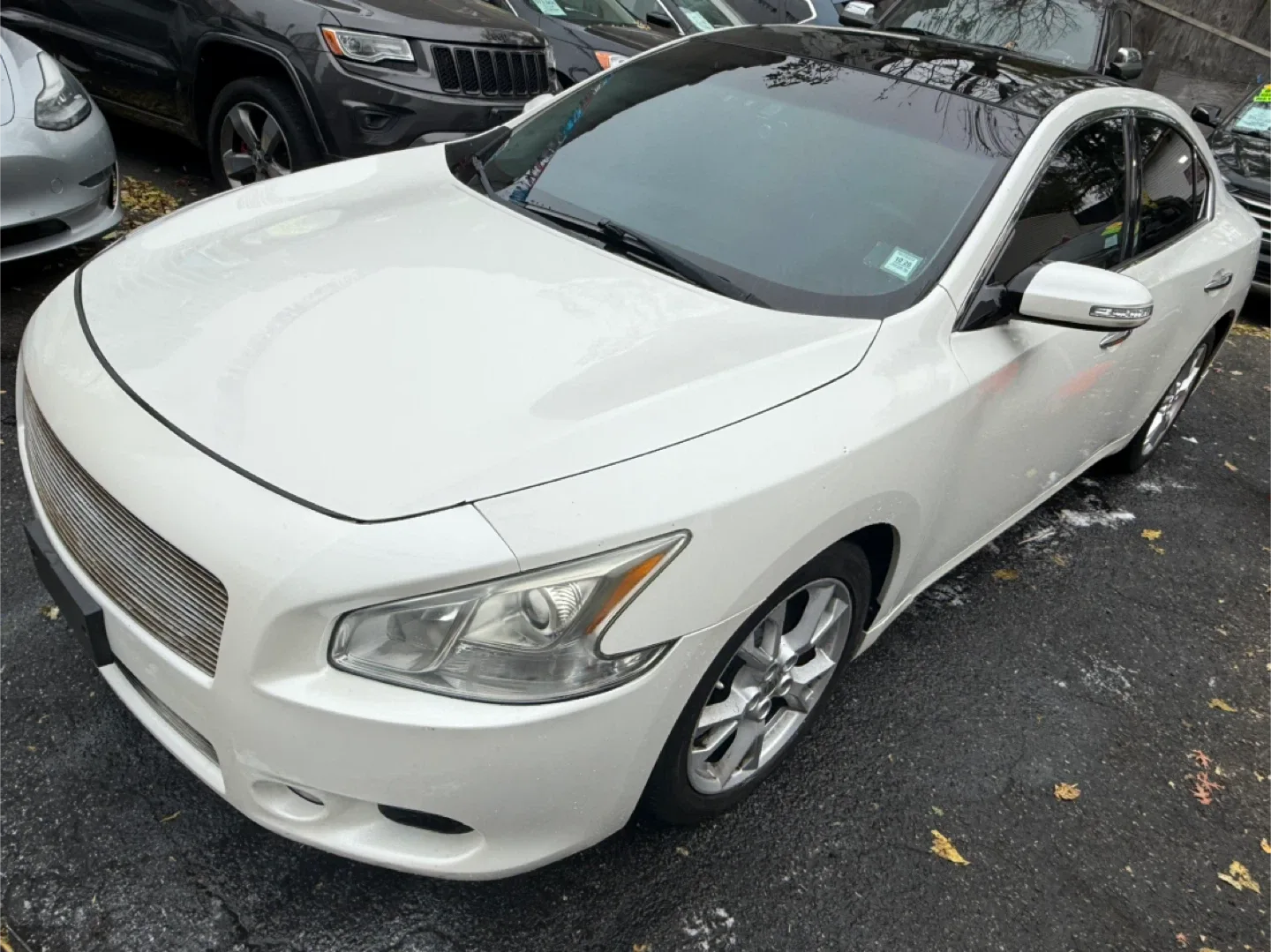 2012  Nissan Maxima Sedan image indicator(2)