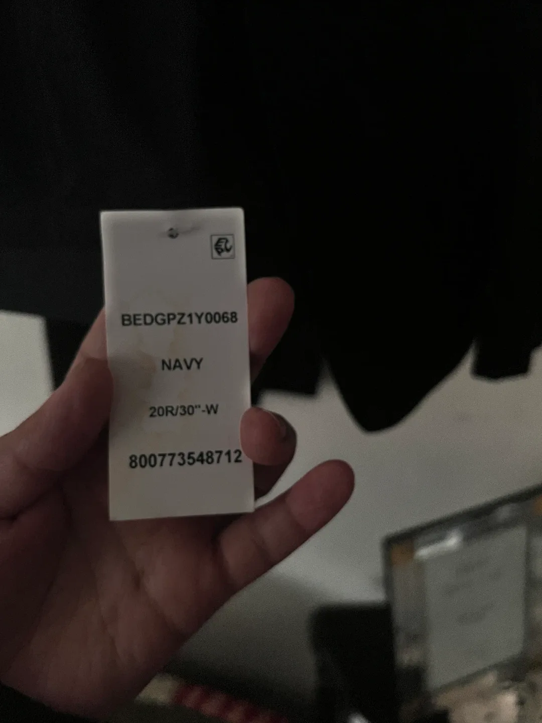 Lauren Ralph Lauren Navy Suit 20R/30"W image indicator(3)