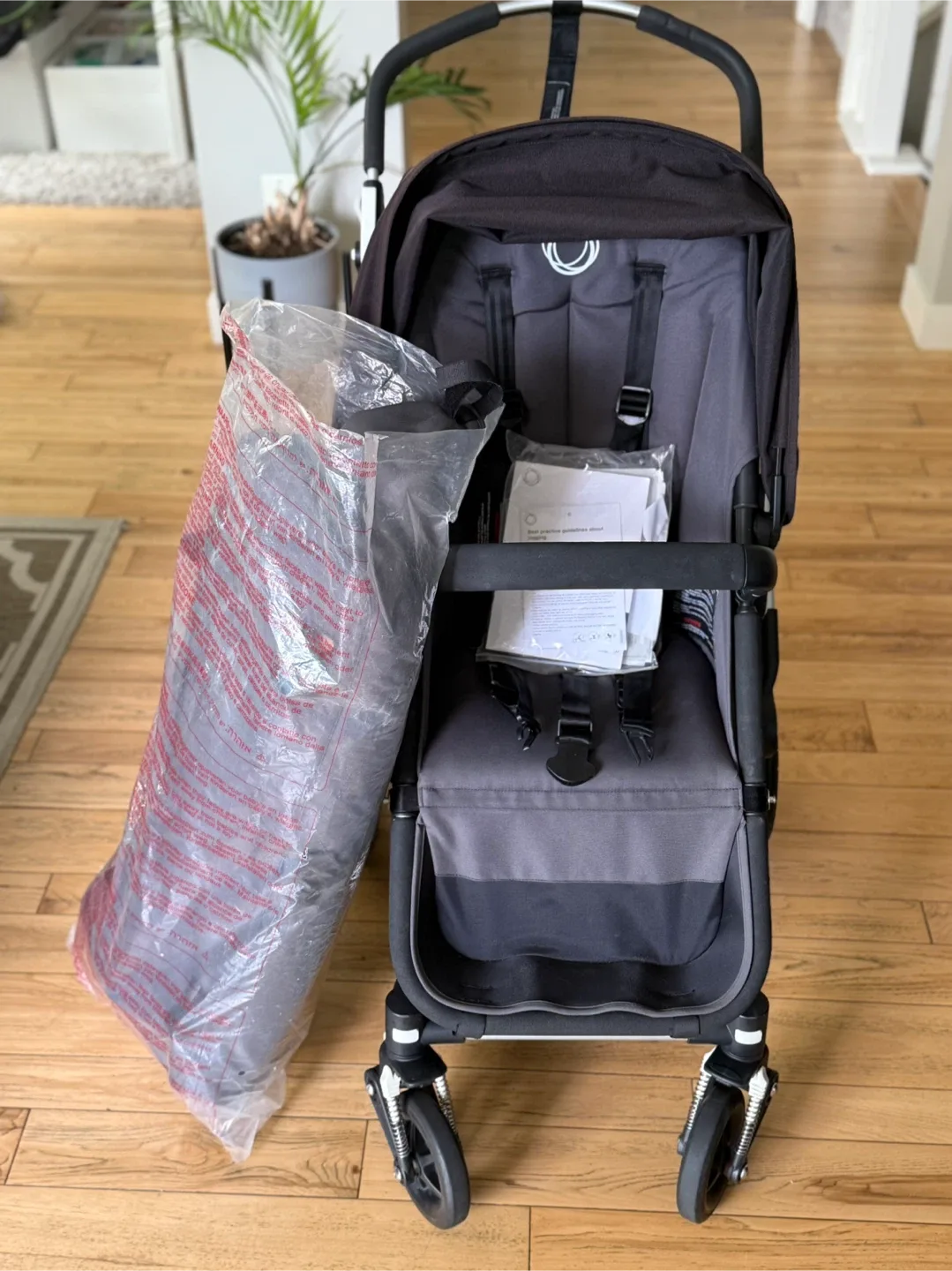 Bugaboo Cameleon 3 Stroller - Good Condition! image indicator(2)