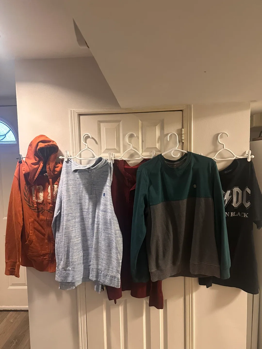 5Assorted Men's Clothing Bundle (S1) thumbnail