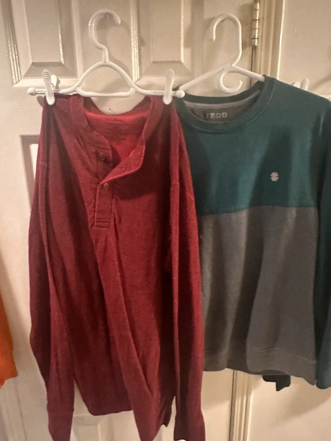 5Assorted Men's Clothing Bundle (S1) image indicator(4)