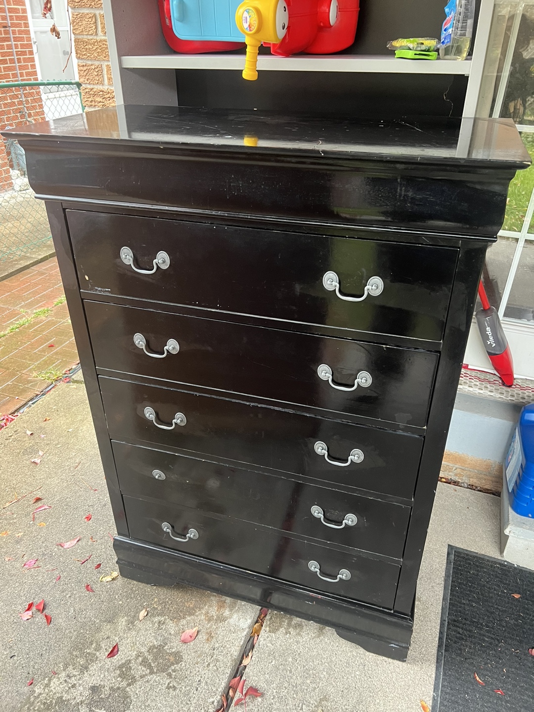 Black 5-Drawer Dresser