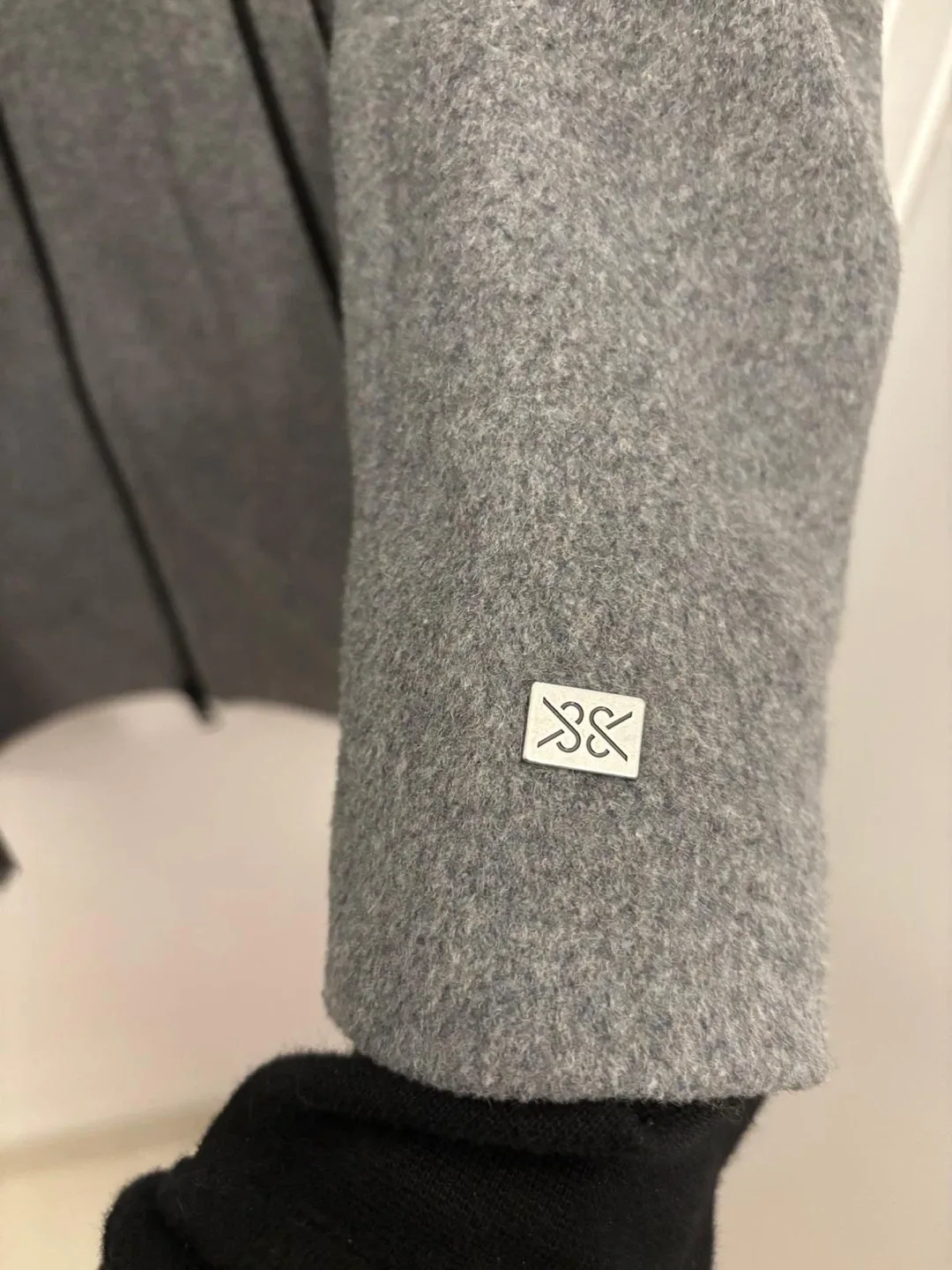 Soia & Kyo Grey Wool Coat XS - like new image indicator(7)