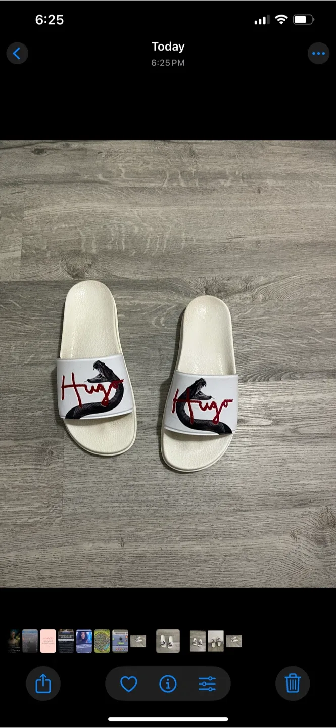 Original Hugo White Slippers image indicator(4)