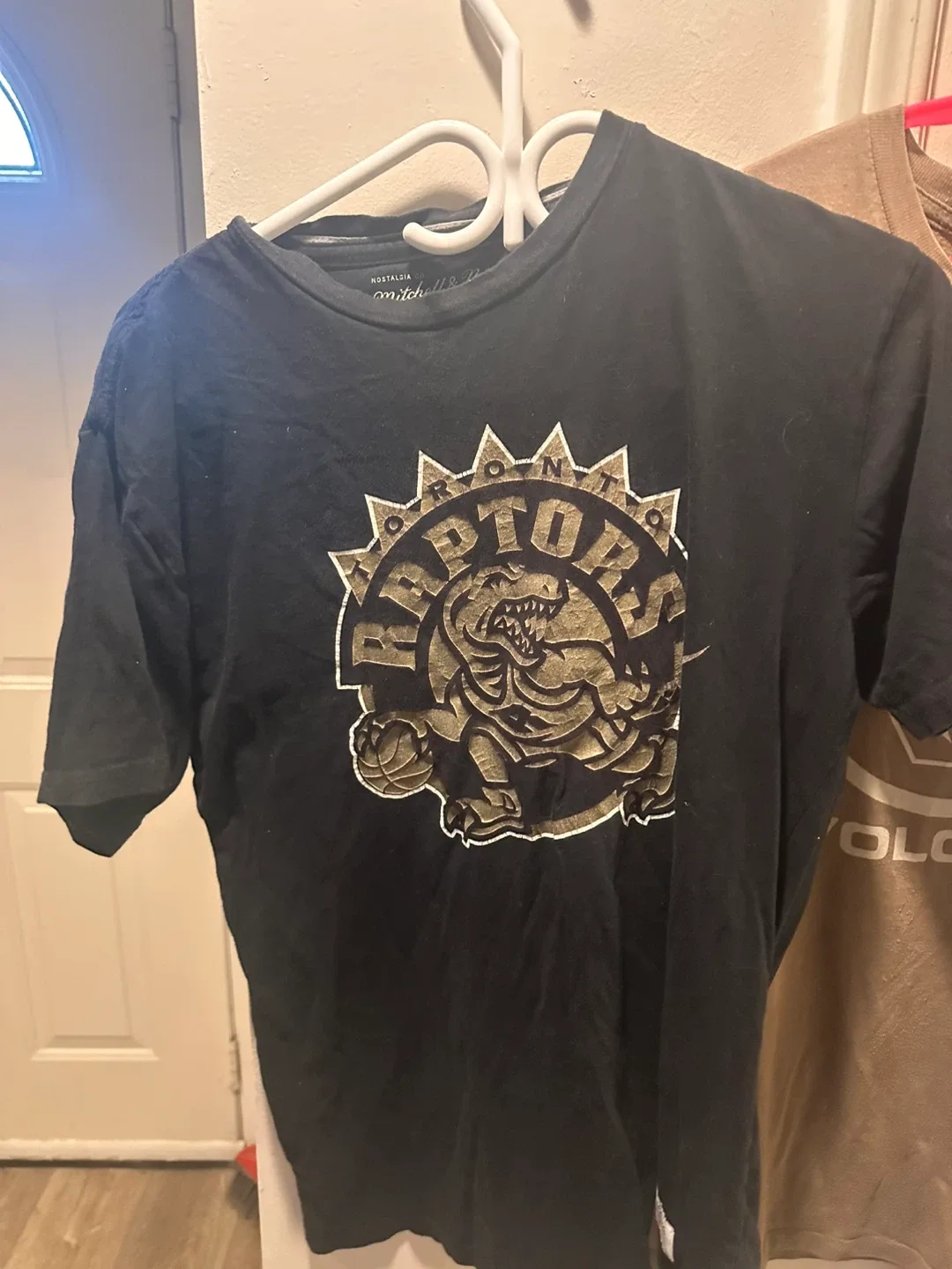 5 Men's Assorted T-Shirts & Sweaters (s6) image indicator(2)