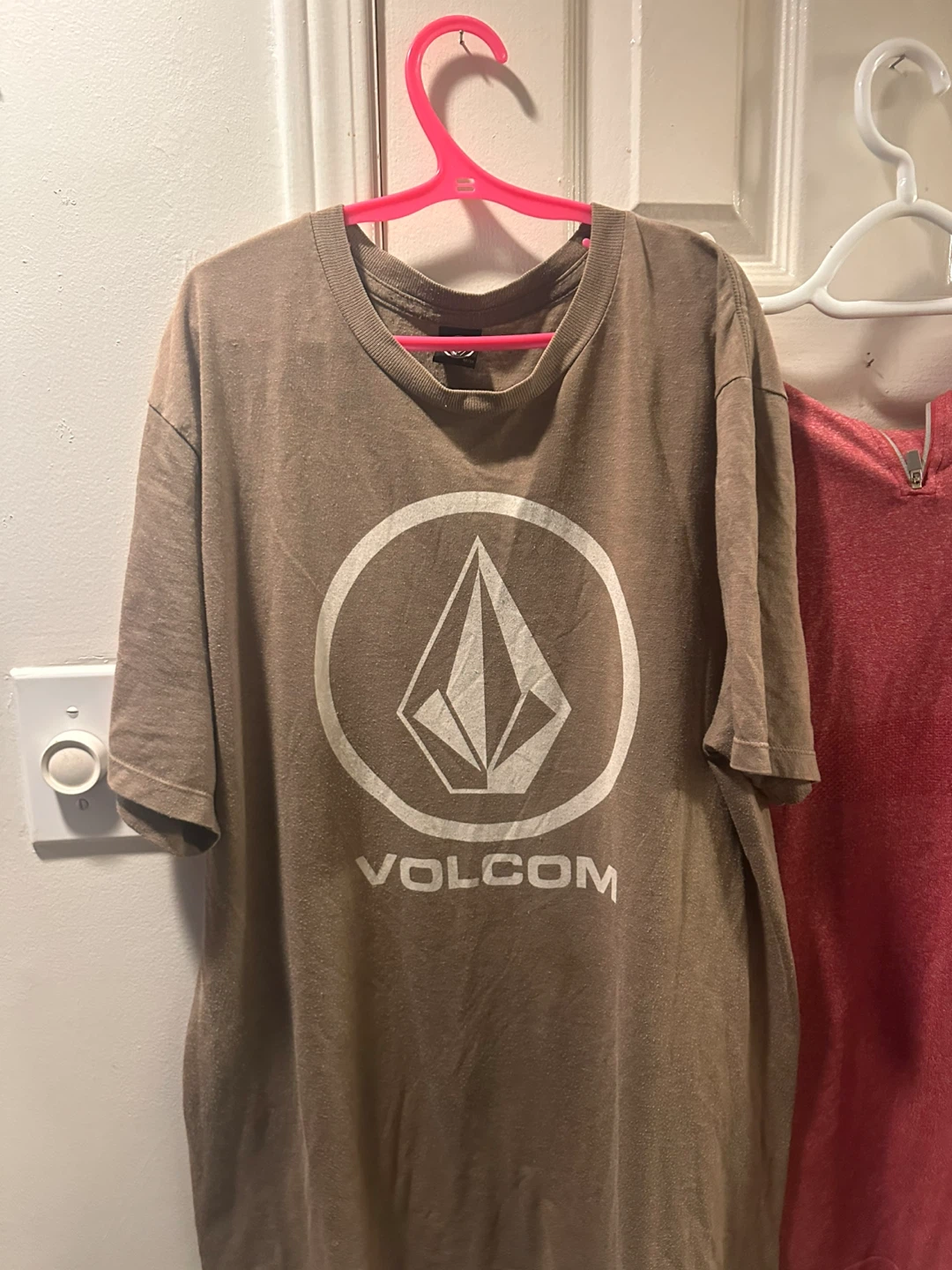 5 Men's Assorted T-Shirts & Sweaters (s6) - photo 3