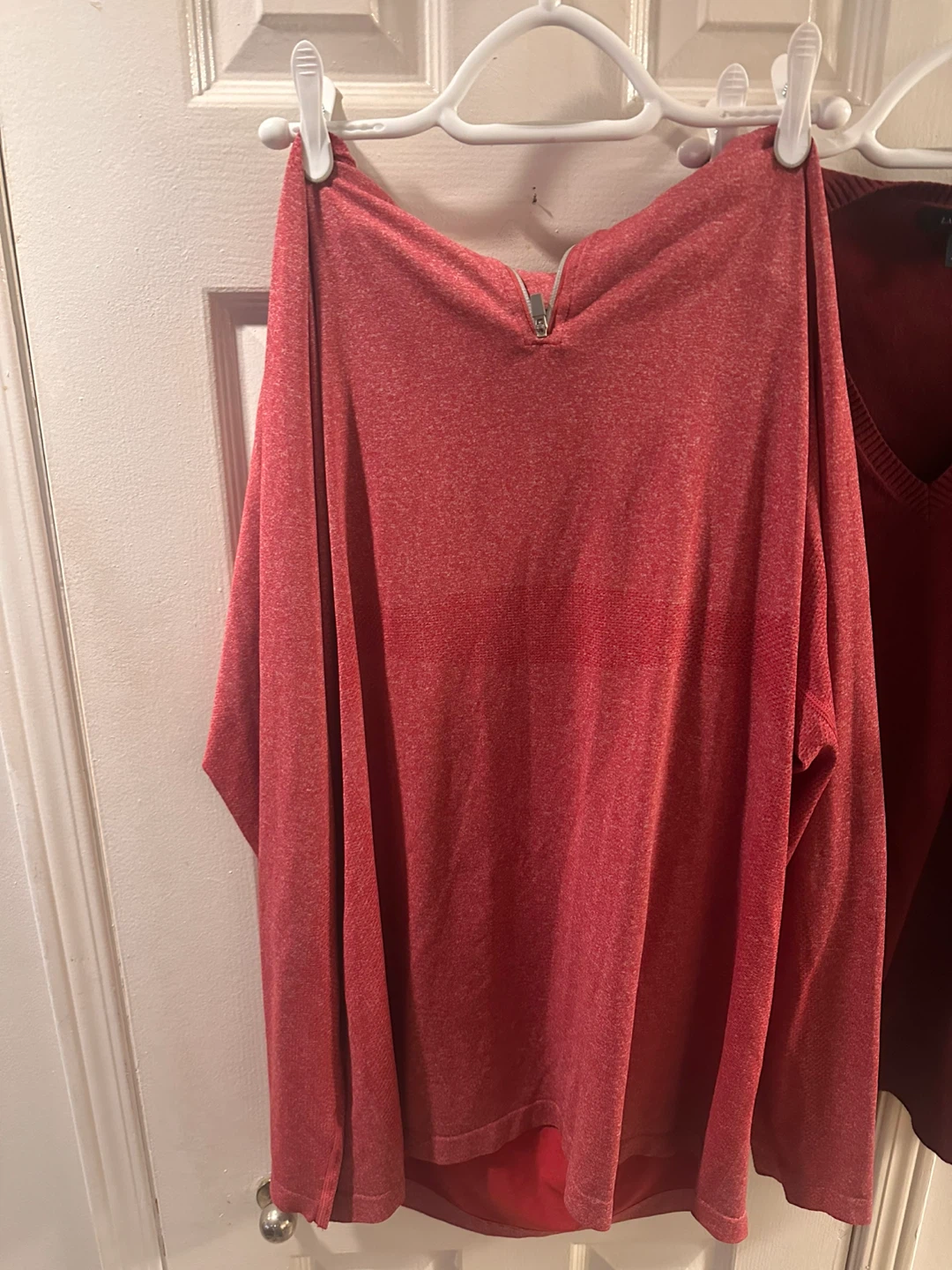 5 Men's Assorted T-Shirts & Sweaters (s6) - photo 4