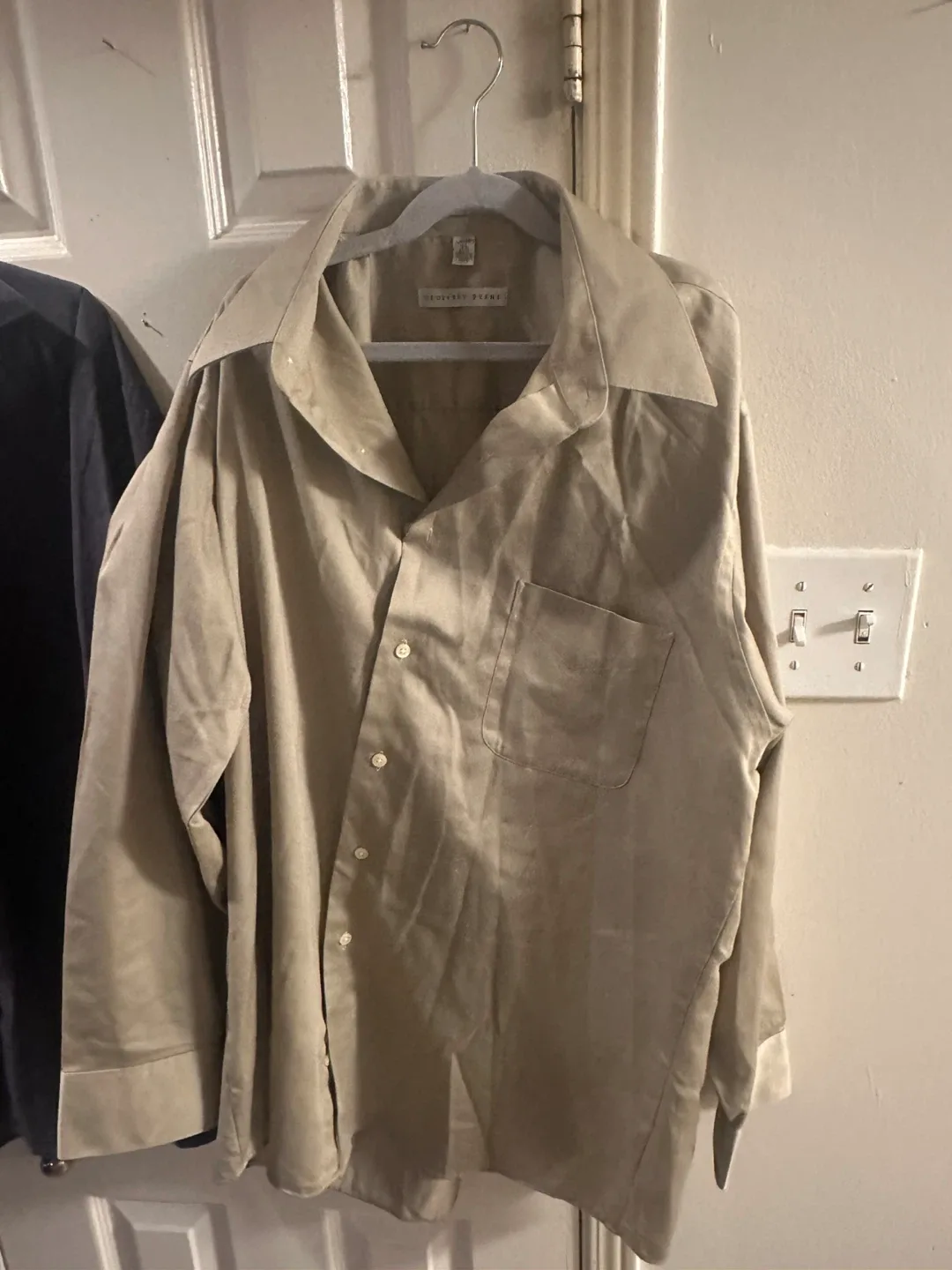 5 Men's Dress Shirts - (s7) Assorted Brands & Styles image indicator(4)