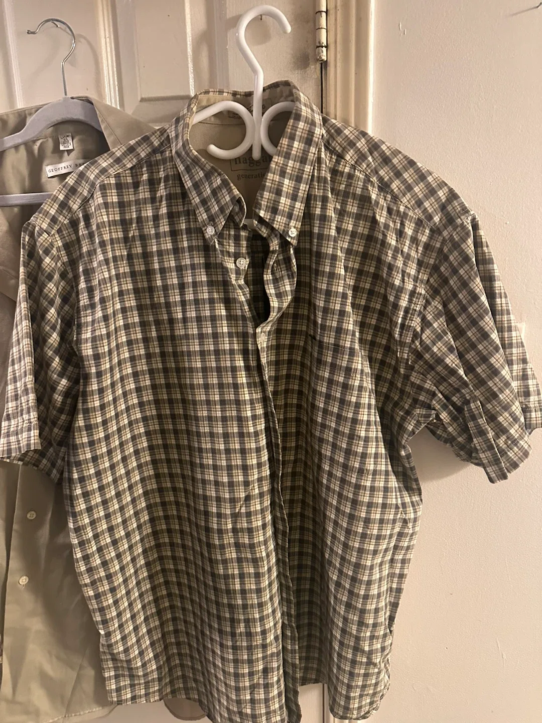 5 Men's Dress Shirts - (s7) Assorted Brands & Styles image indicator(3)