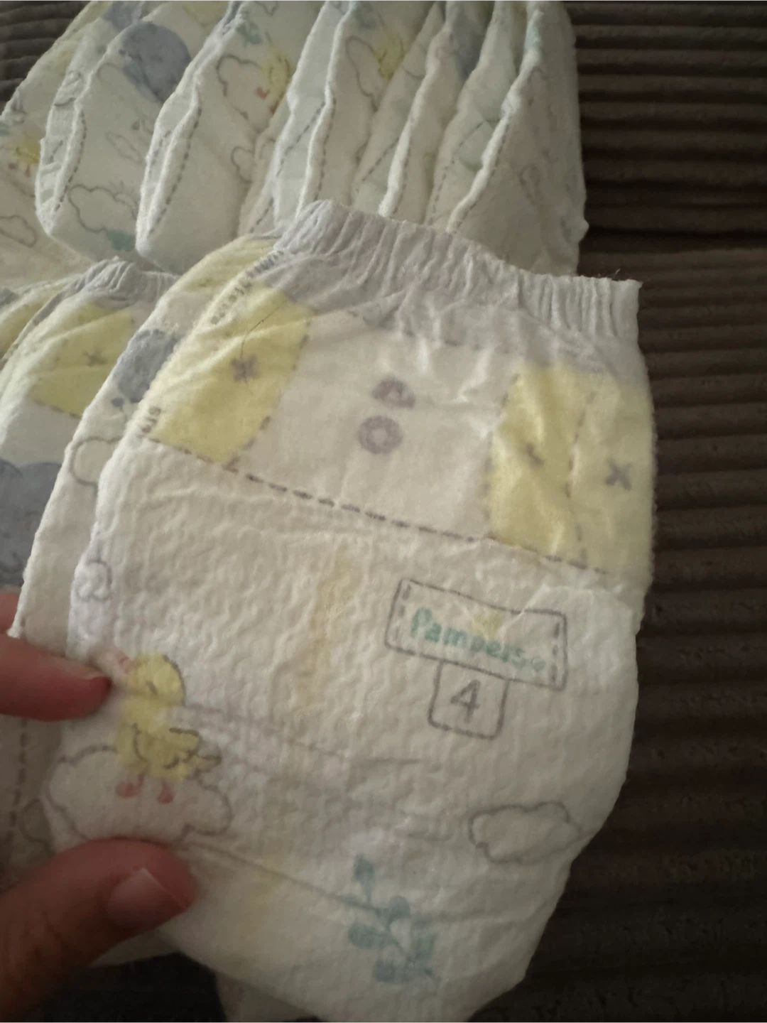 Pampers Swaddlers Size 4 - photo 2