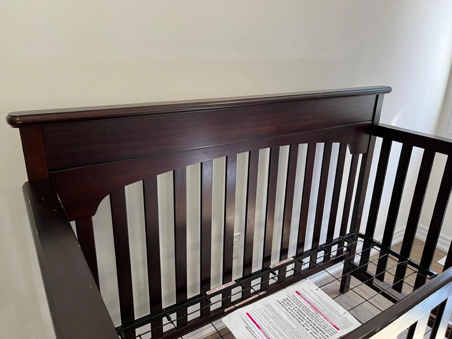 Graco Convertible Crib - Espresso Finish image indicator(4)