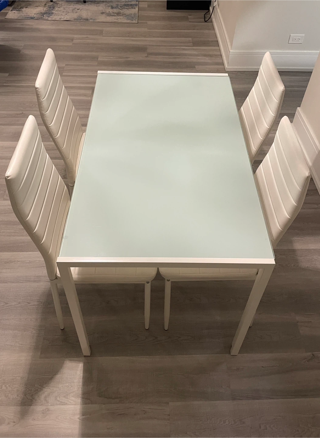 White Dining Table with 4 Chairs - photo 2