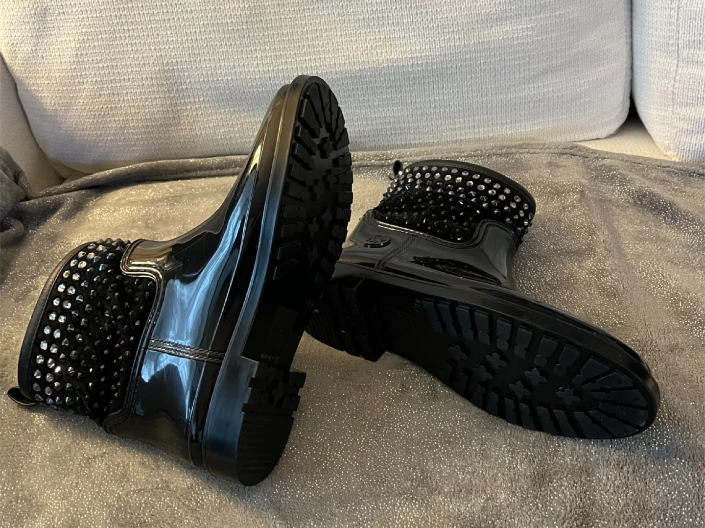 Michael Kors Black Studded Rain Boots Size 7.5-8 image indicator(4)