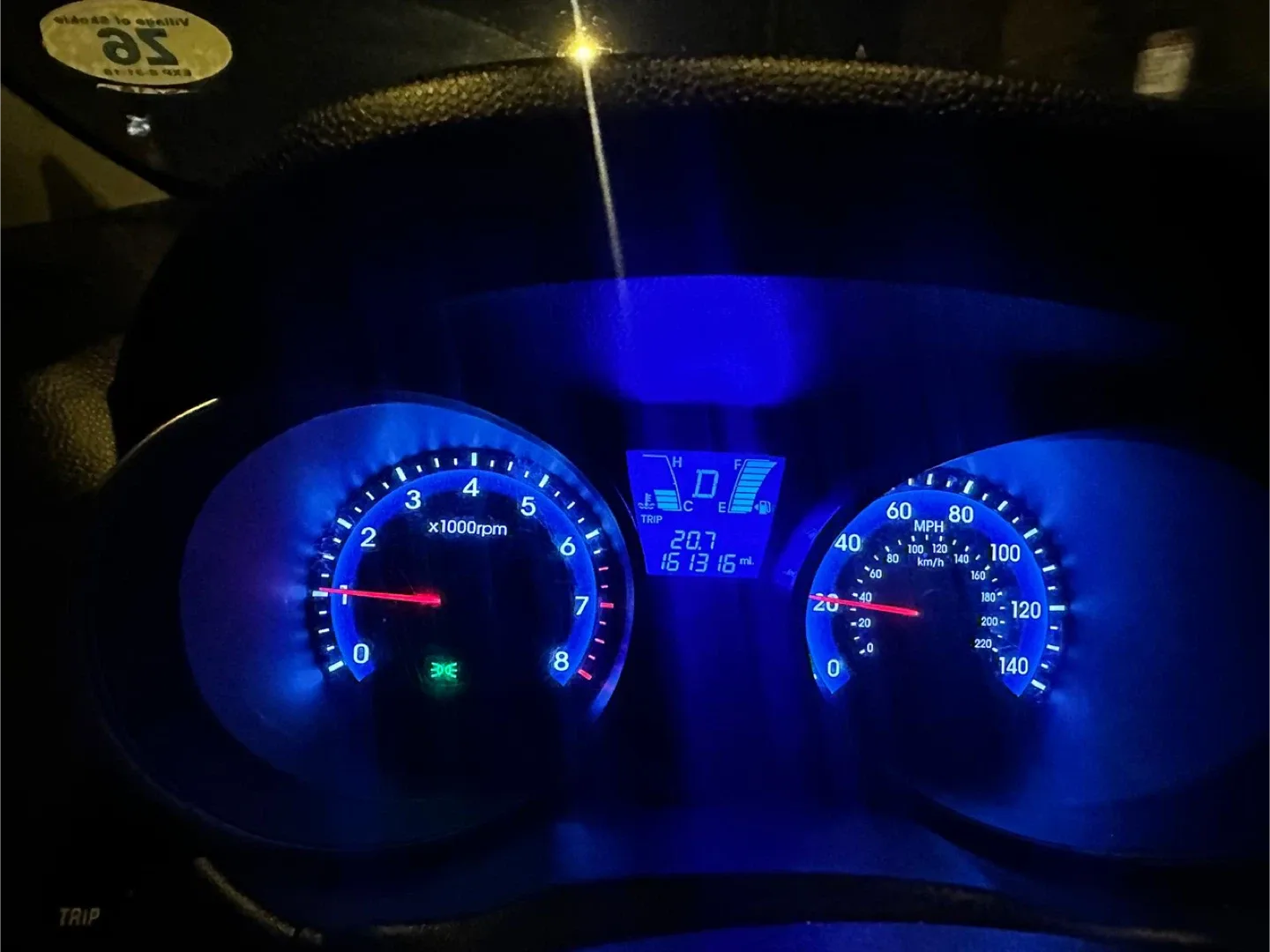 Hyundai Tucson - Silver SUV image indicator(10)