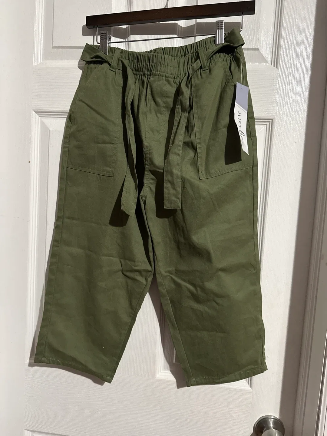 JUST be. Olive Green Cropped Pants