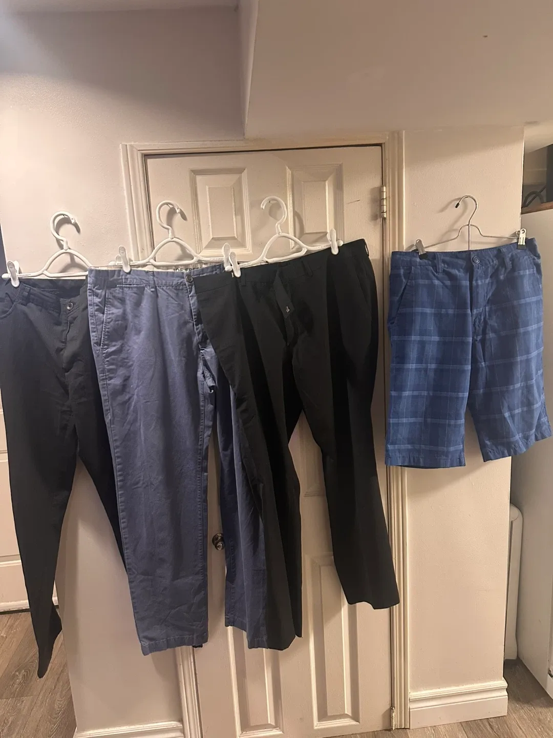 3 Men's Pants & 1 Shorts Bundle (p1) thumbnail