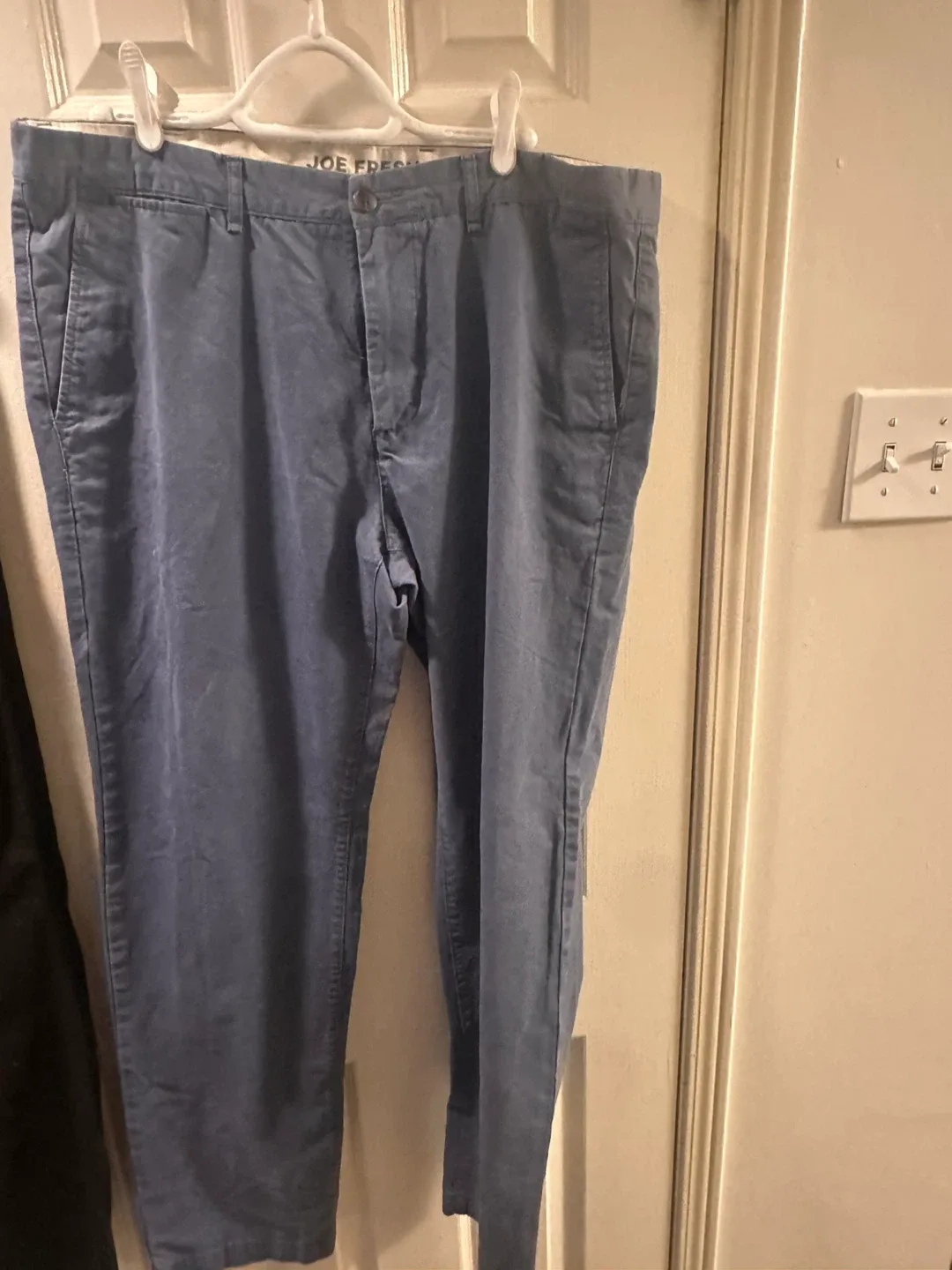 3 Men's Pants & 1 Shorts Bundle (p1) image indicator(4)