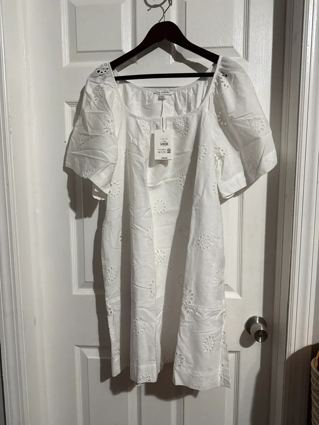 Free Assembly White Dress - Size L