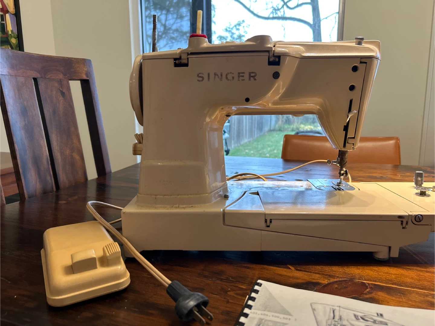 Singer Slant-O-Matic Sewing Machine - photo 2