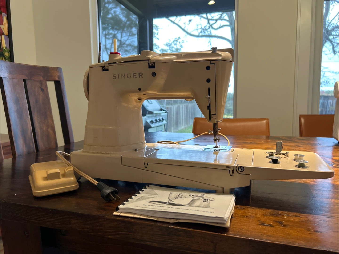 Singer Slant-O-Matic Sewing Machine