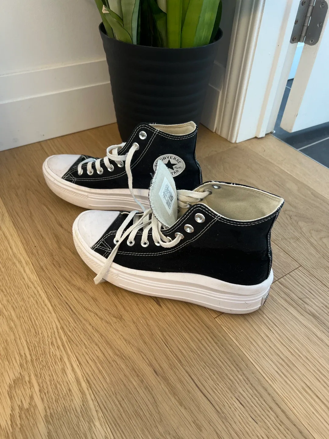 Converse All Star Move Platform High Top - US 9 image indicator(4)