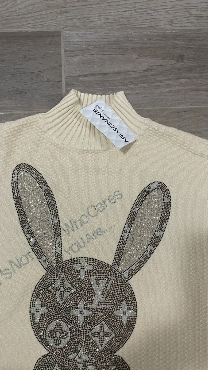 Affascinante Knit Sweater w/ Bunny Design image indicator(2)