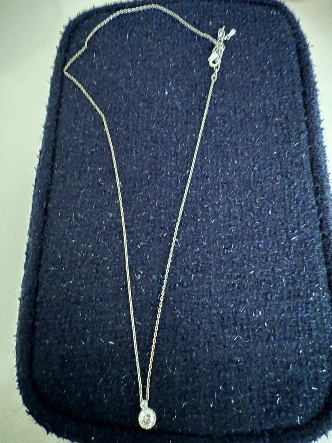 Sparkly Pendant Necklace image indicator(2)