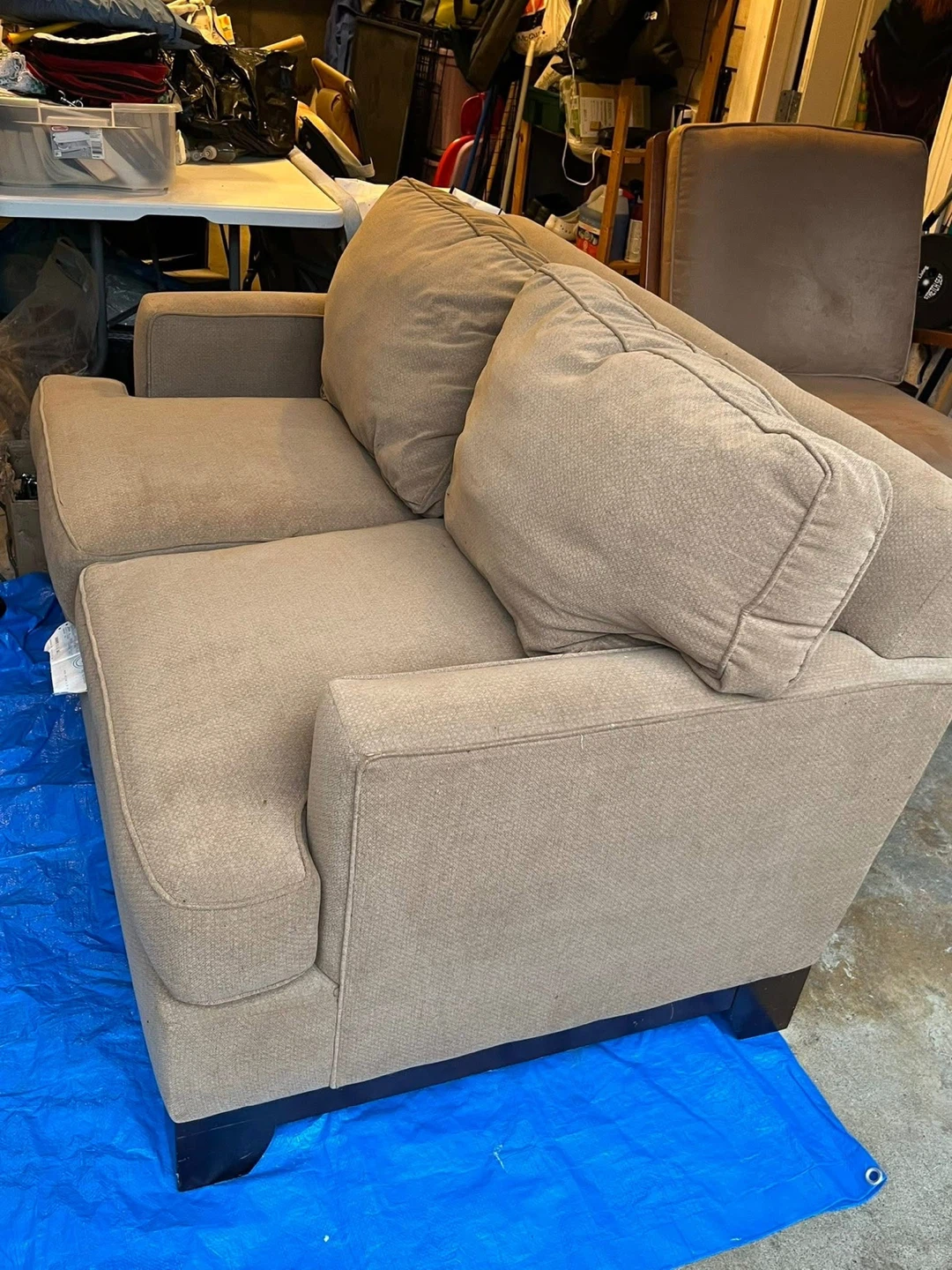 Loveseat