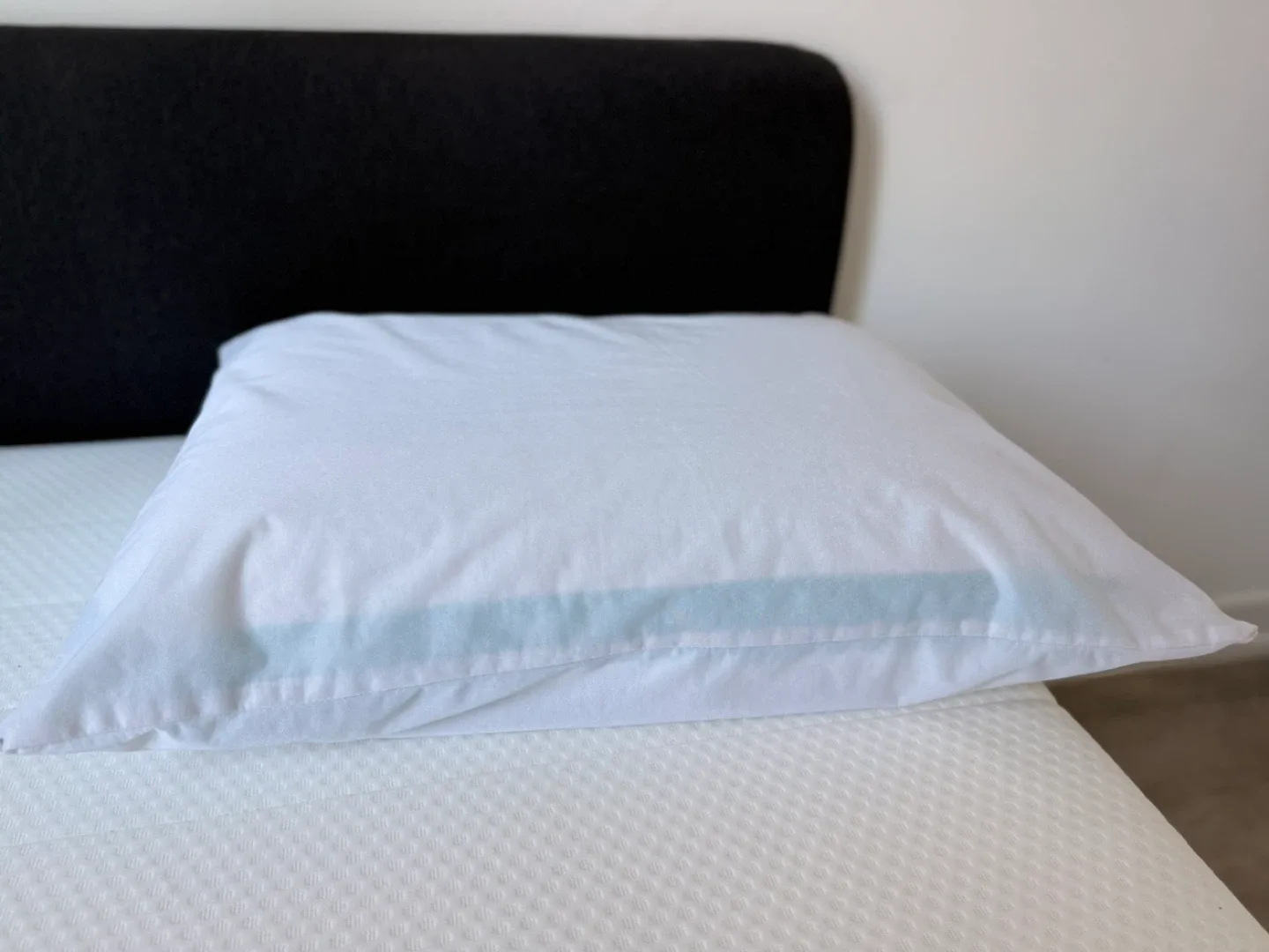 Two Sleep Country Pillows – Like New! image indicator(5)