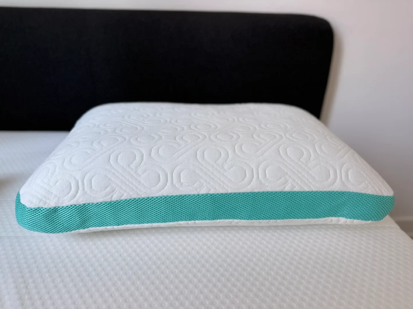 Two Sleep Country Pillows – Like New! image indicator(2)