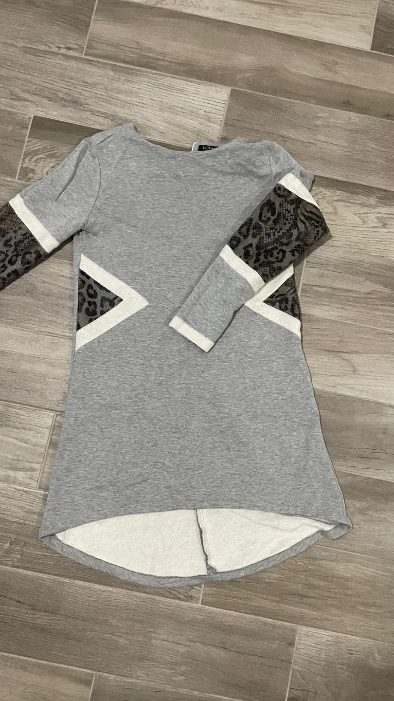 la'Aurora Grey Dress - Size 42 European image indicator(2)