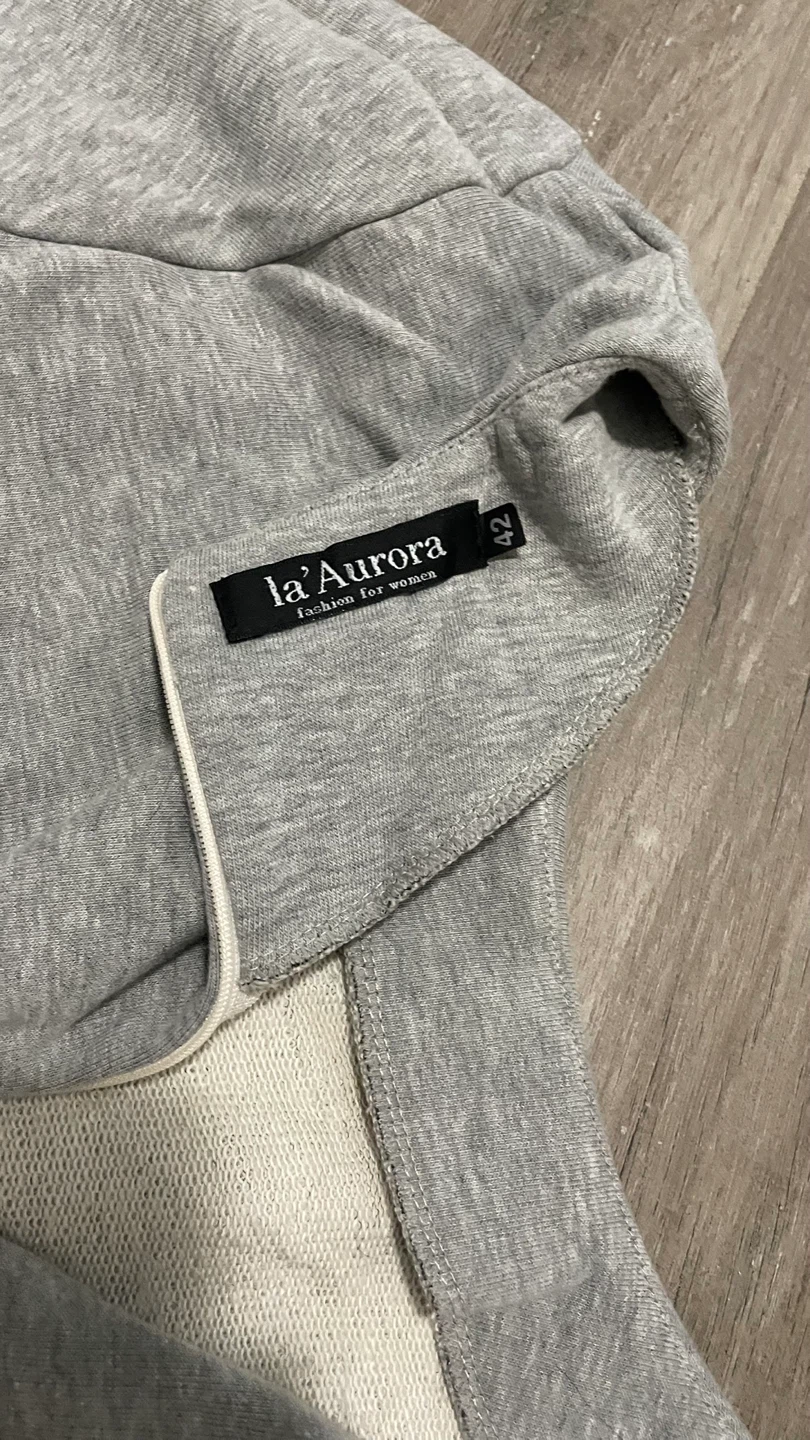 la'Aurora Grey Dress - Size 42 European - photo 3