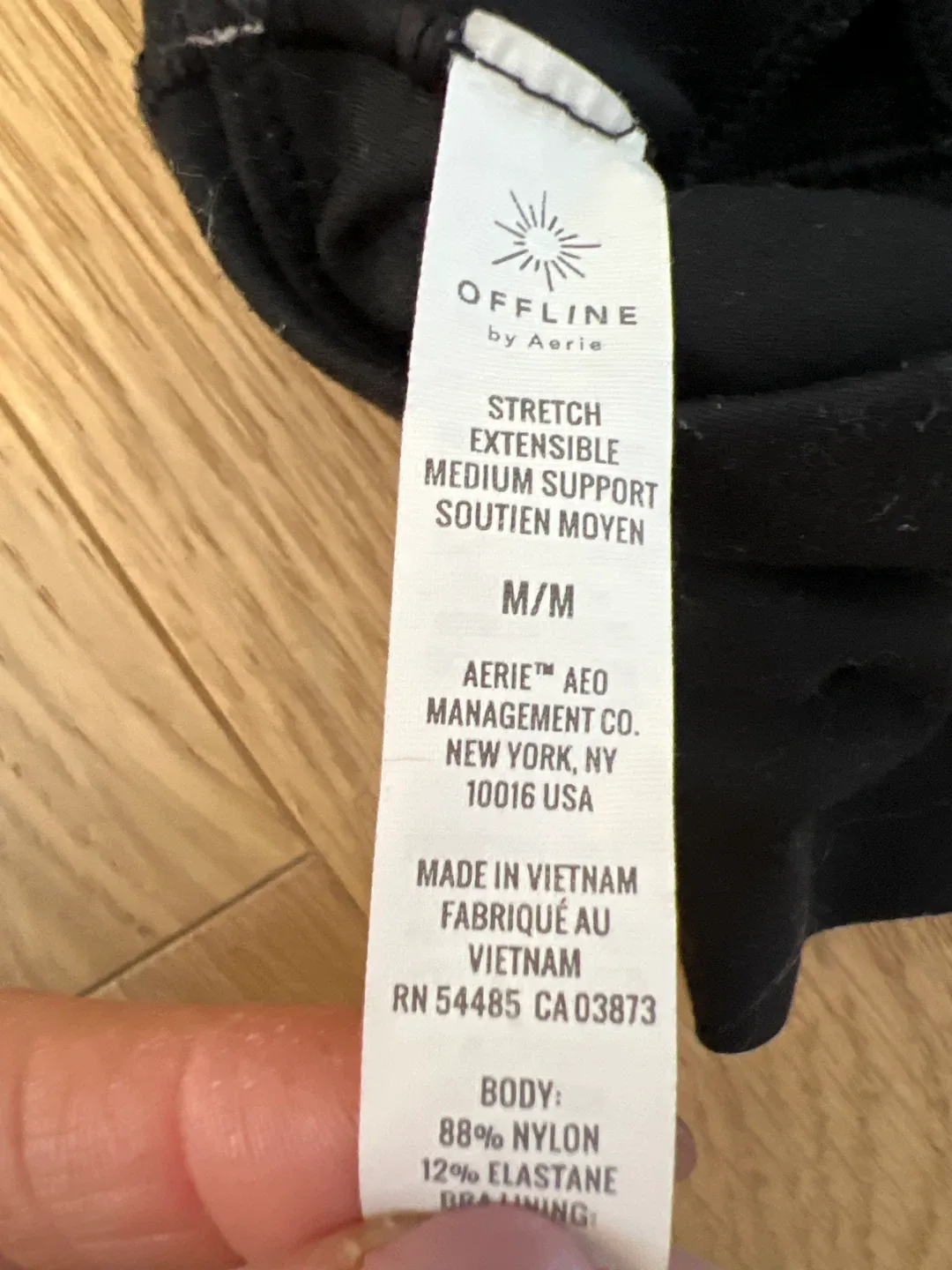 Aerie Offline Black Sports Bra - Size M image indicator(3)
