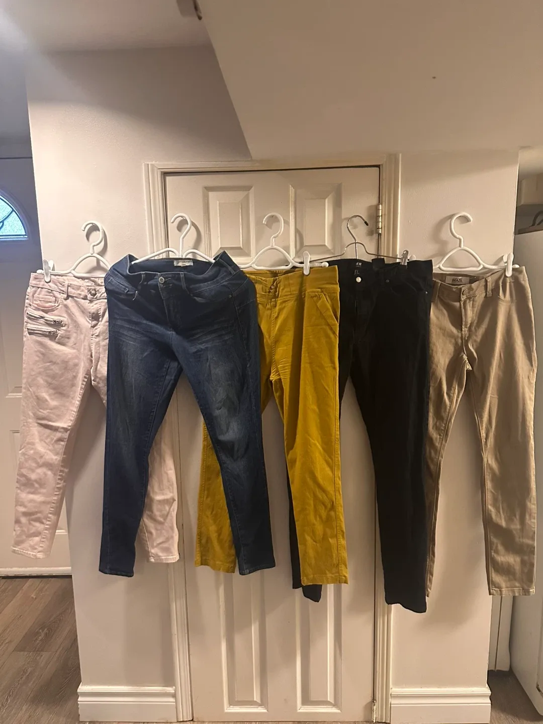 5 Women's Jeans - (p3) Various Brands & Sizes thumbnail
