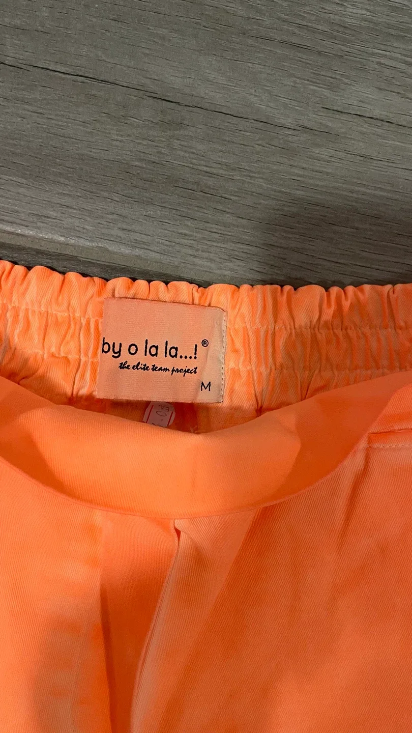 by o la la...! Orange Cargo Pants - Size M image indicator(5)