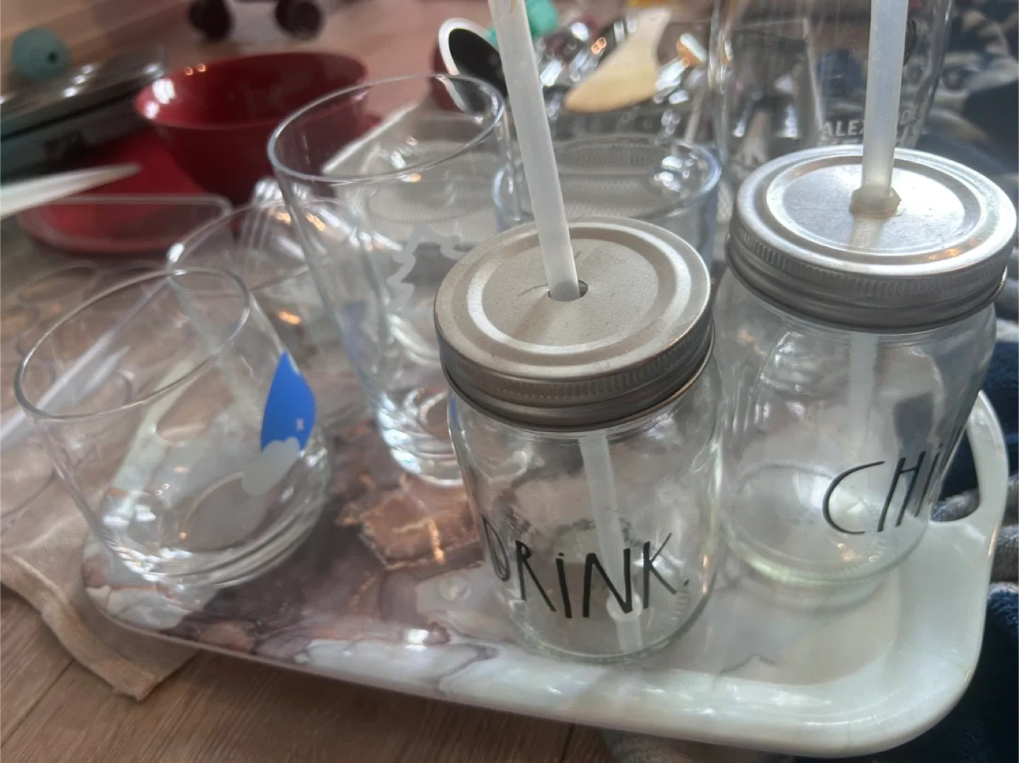 Mixed Kitchenware Lot- is less that 6 months old -2$ for all image indicator(2)