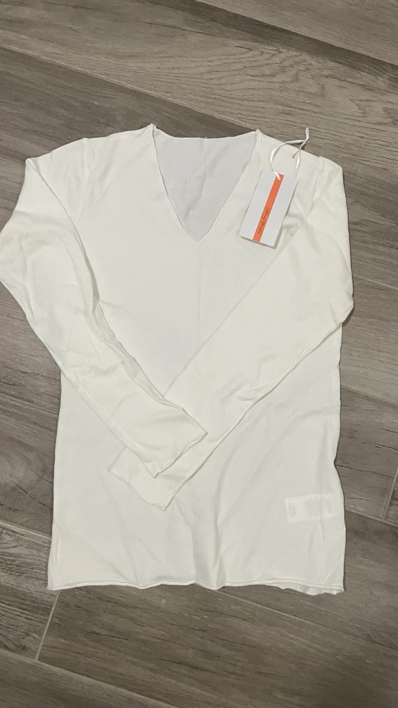 New Hanro T-Shirt, Size Small