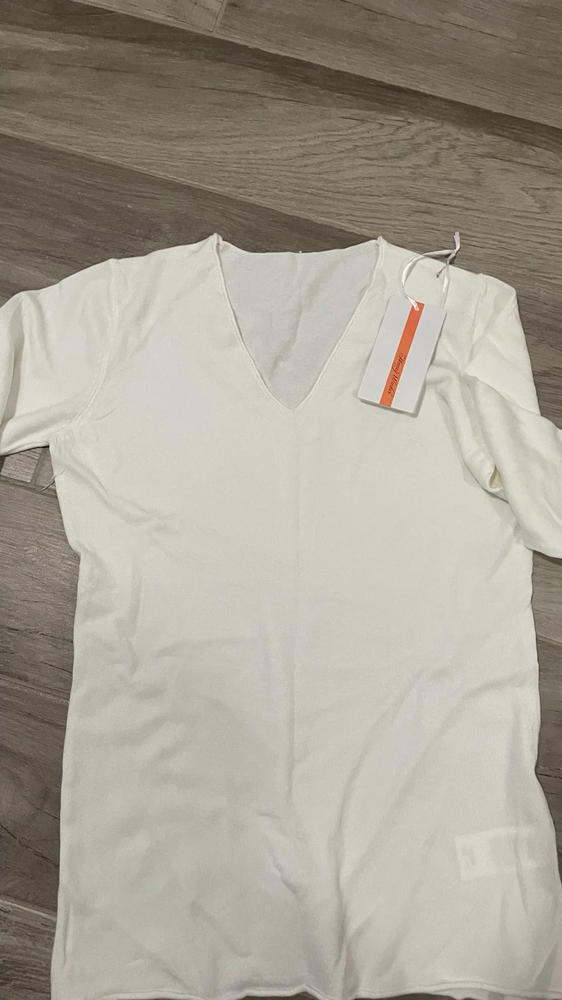 New Hanro T-Shirt, Size Small - photo 2