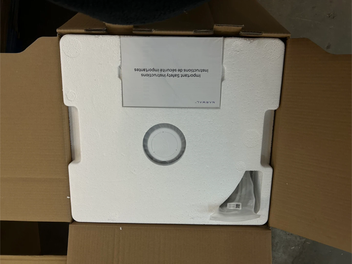 New Narwal Freo Z Ultra Robot Vacuum & Mop - photo 3