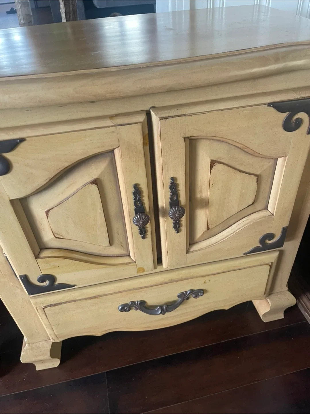 Wooden Nightstand with Drawer image indicator(3)