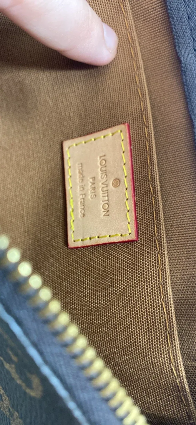 Louis Vuitton Multi Pochette Accessoires image indicator(2)