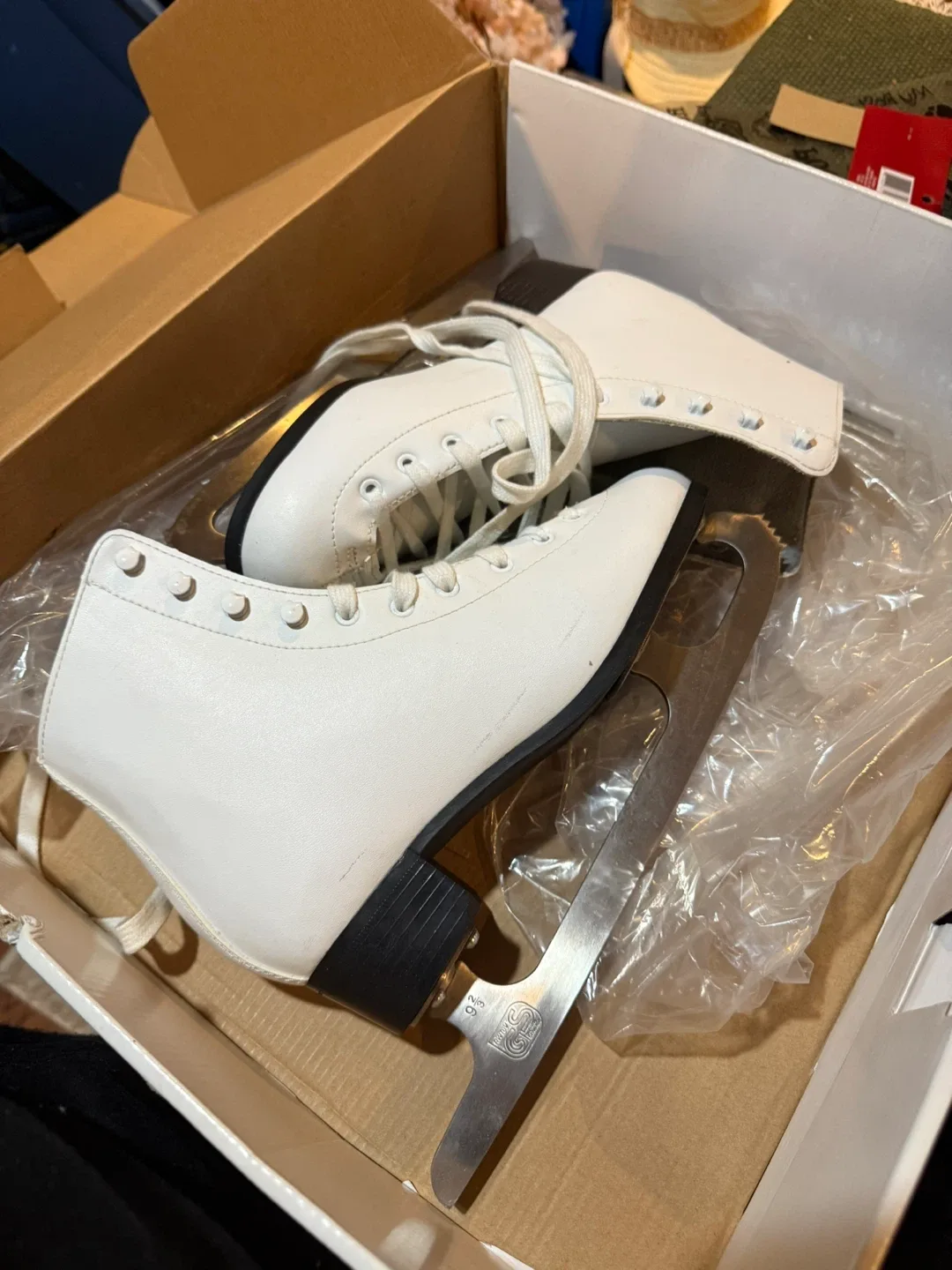 Winnwell Figure Skates - Size 6 thumbnail