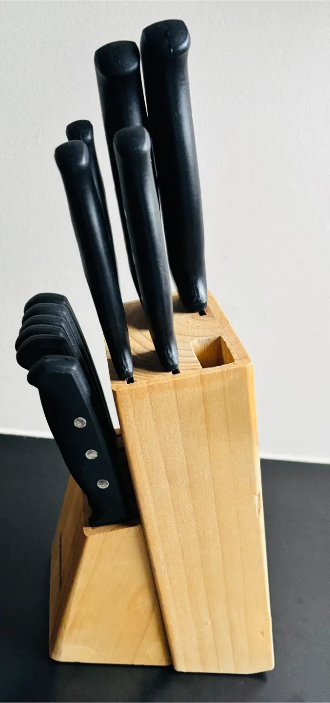 Farberware Knife Set with Block image indicator(3)