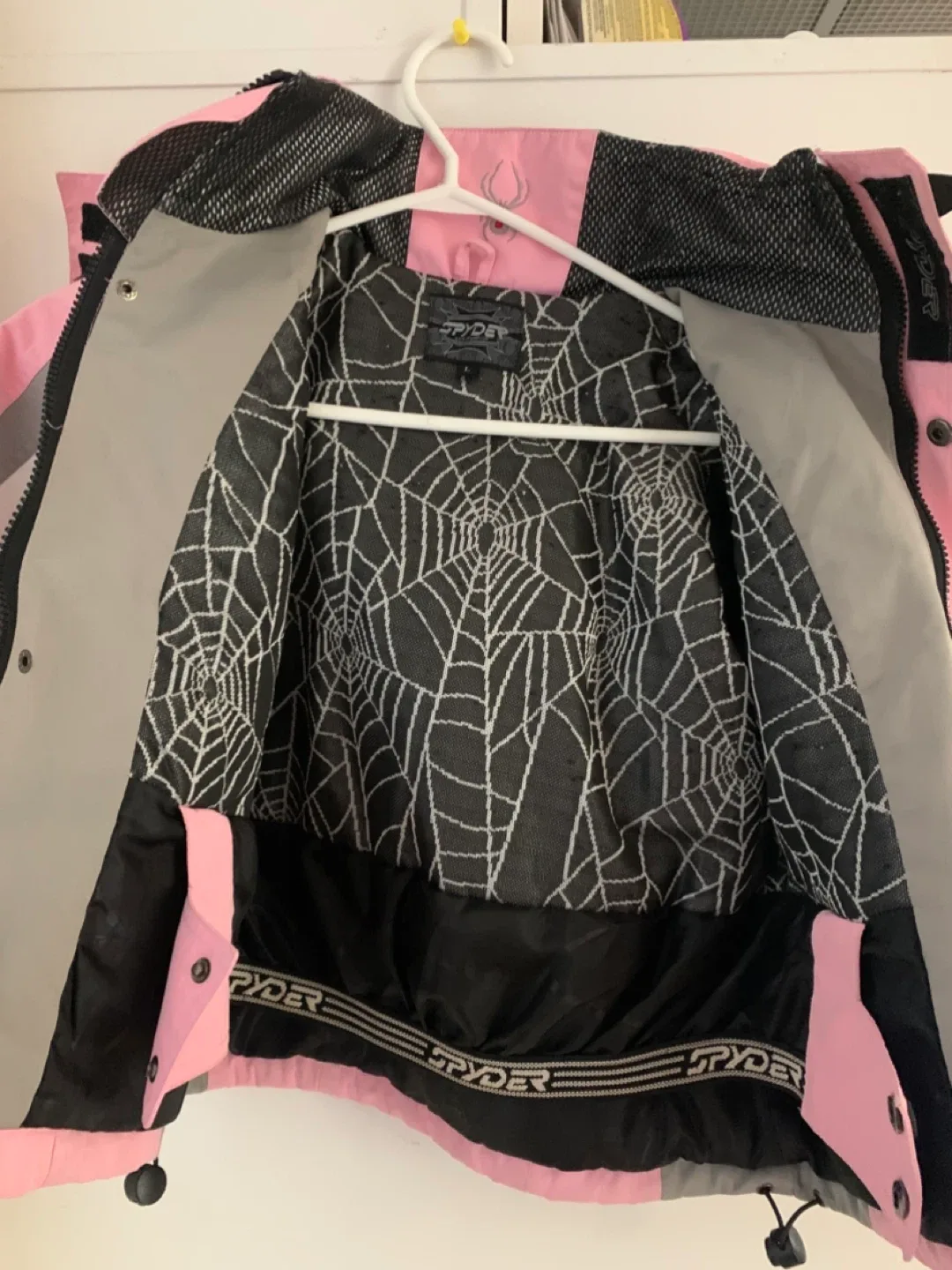 SPYDER Jacket image indicator(4)