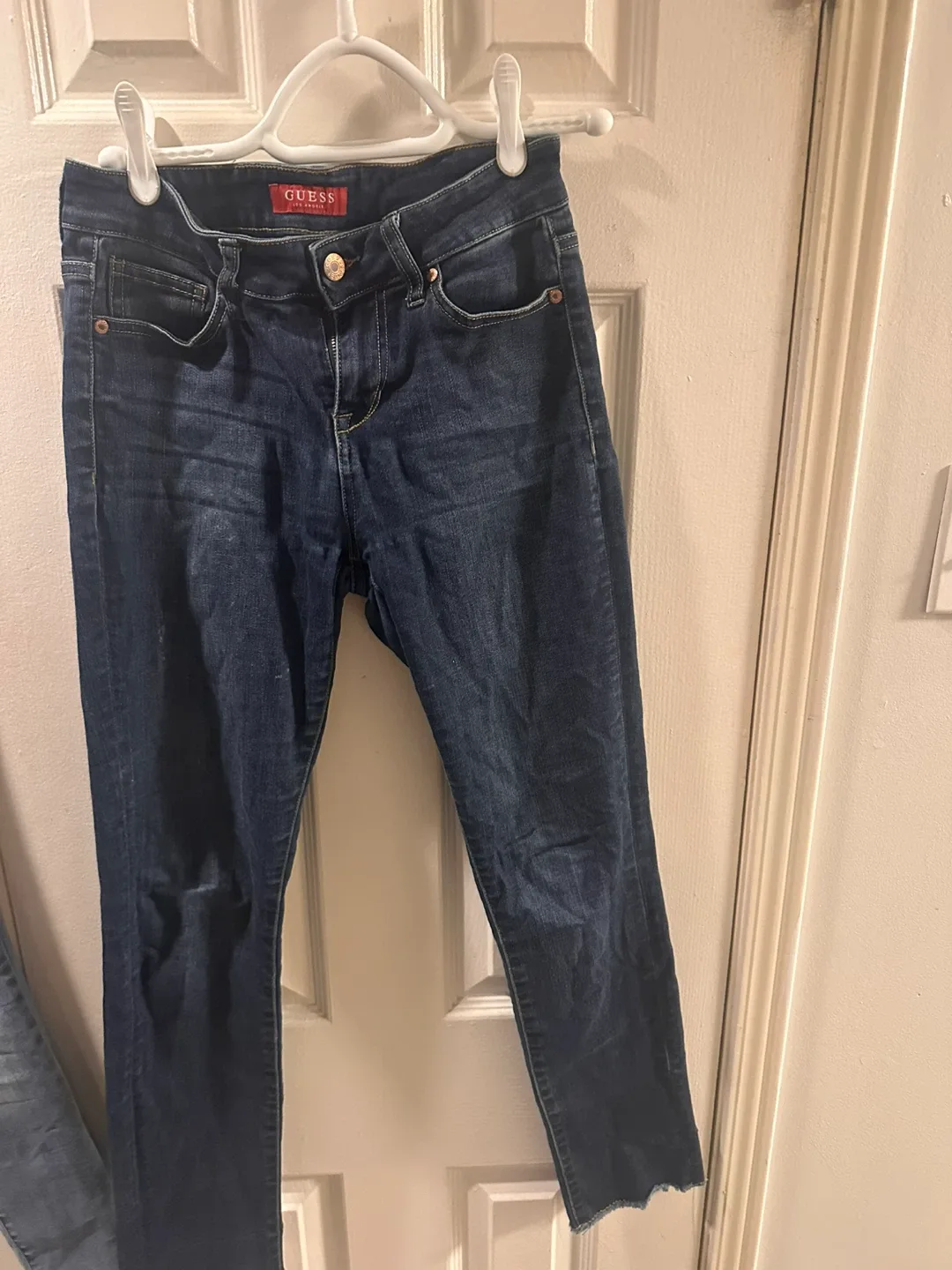 5 Assorted Women's Jeans & Pants (p4) image indicator(4)