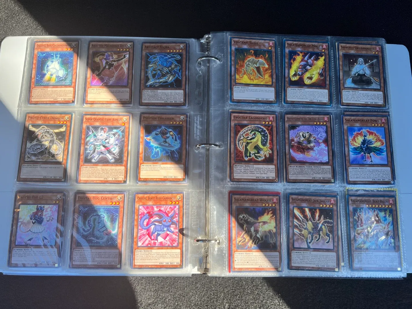 Yu-Gi-Oh! Trading Cards Binder image indicator(6)