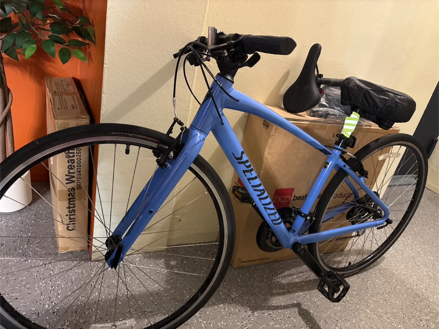 Specialized Hybrid Bike - Blue image indicator(3)