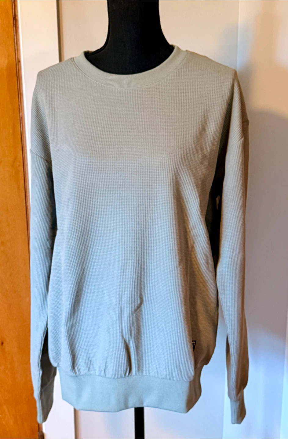 *New* Comfrt Sage Green Waffle Knit Set Size S - photo 2