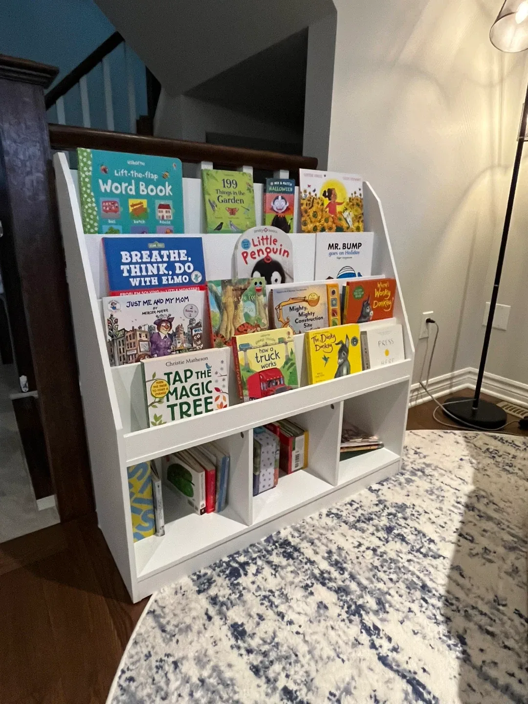 Kids Bookshelf image indicator(2)